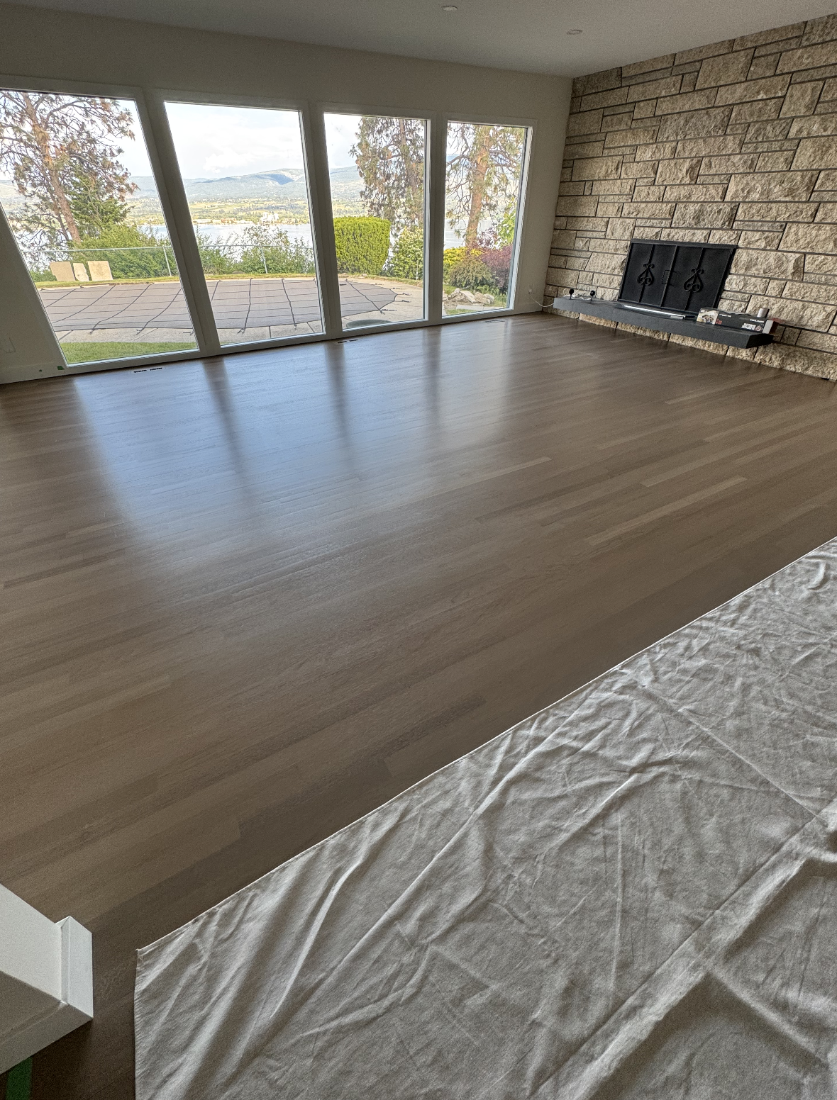 Interior home renovation in Kelowna by CedarWolf Build + Design